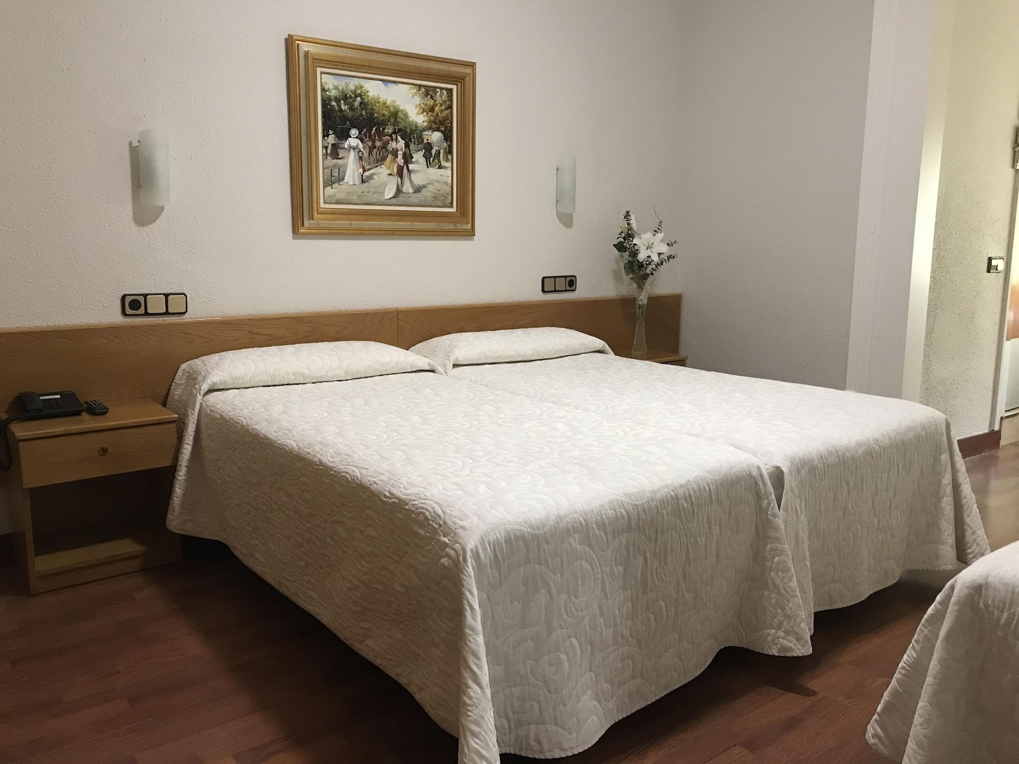 Hotel Pelayo Барселона Экстерьер фото