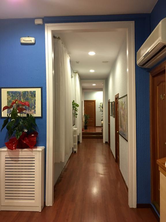 Hotel Pelayo Барселона Экстерьер фото