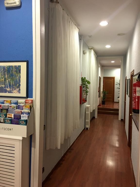 Hotel Pelayo Барселона Экстерьер фото
