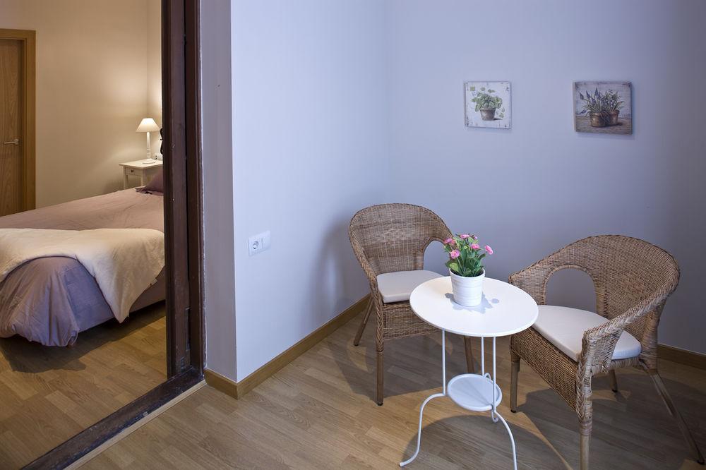 Hotel Pelayo Барселона Экстерьер фото
